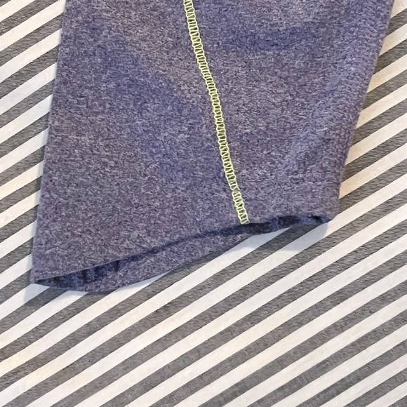 Nike Element Dri Fit 1/4 Zip Heathered Purple | Women’s | EUC | Size Medium - Picture 11 of 13